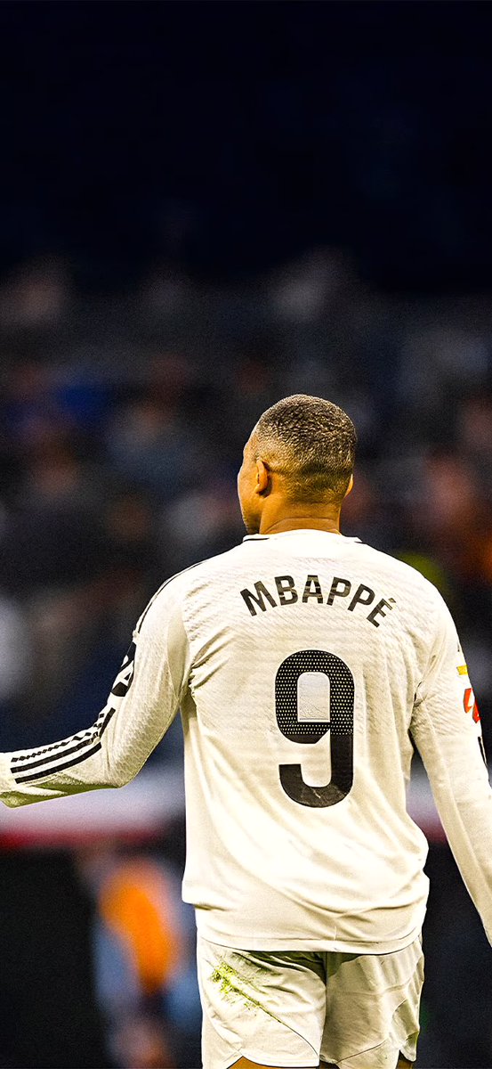 le_mandoo's tweet photo. Plus que 399 jours avant que Mbappé soulève la Coupe du Monde ! https://t.co/BcODmLpD2R
