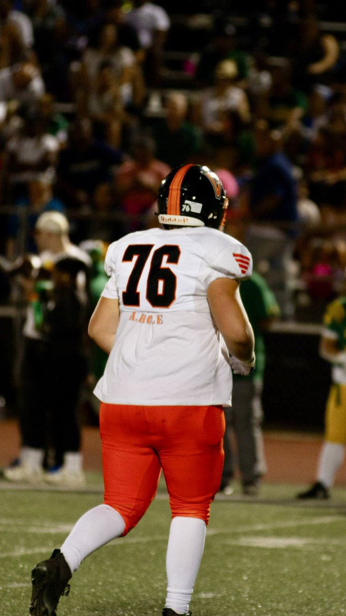 CarterEdmonds76's tweet image. I will be at Weber state both days for the padded OL camp. Can’t wait to work! @vacafootball @CoachMike_Silva @WPlemons