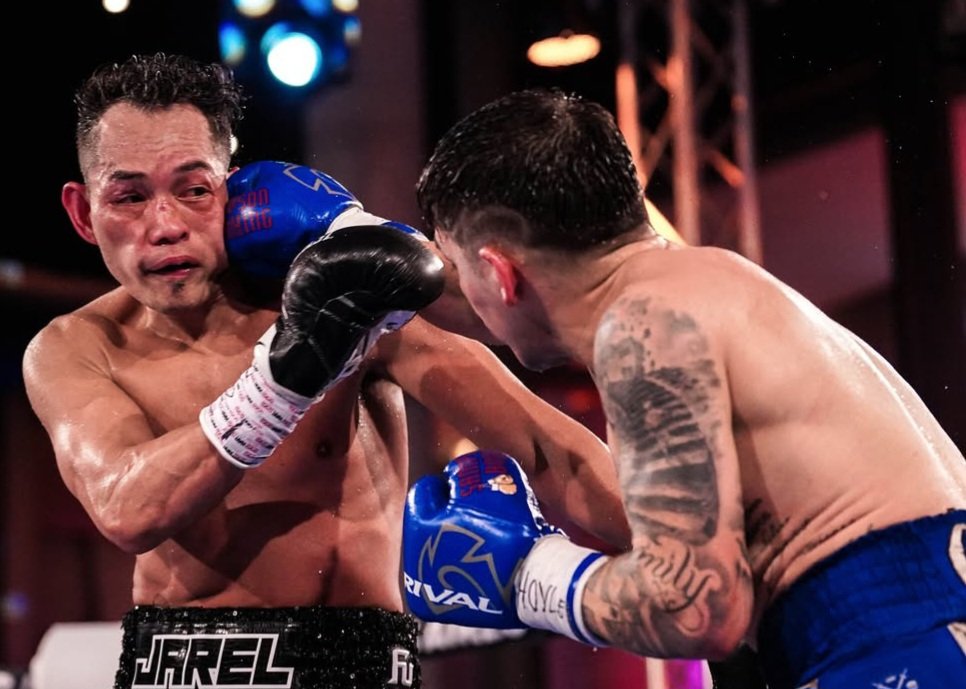 🥊NINGÚN FLASH🥊
⚡Viendo lo que mostró Nonito Donaire 🇵🇭 ante el chileno Andrés Campos 🇨🇱, en el <a href="/CasinoBsAs/">Casino Buenos Aires</a>, dónde se consagró campeón mundial gallo interino <a href="/WBABoxing/">WBA Boxing</a>, es una pena que ninguno de los argentinos tentados para enfrentarlo no hayan aceptado.