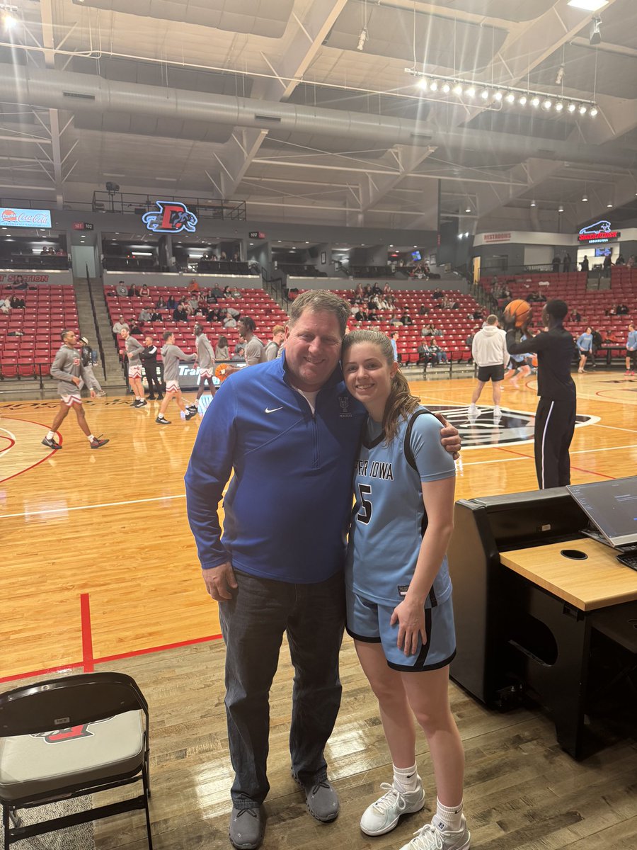 Upper Iowa Women's Basketball tweet media