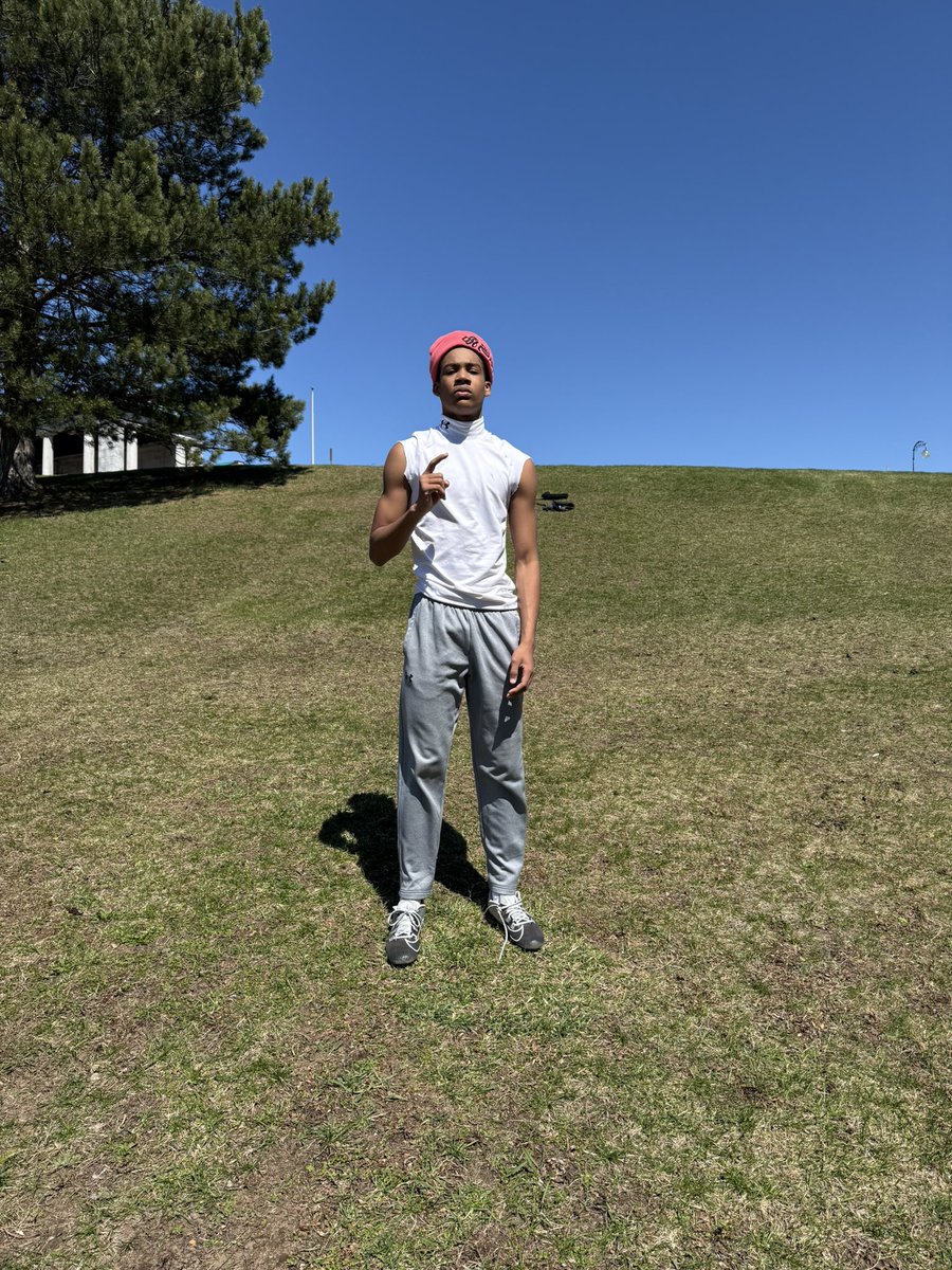 Yahmir Hightower (@yahmirhightower) on Twitter photo All coaches my DMs are open looking forward to build a great bound with you 6’2 159 class 2027 ath <a href="/GregCTC585/">Greg Hopkins</a> <a href="/RoeFootball_/">Roe Football</a> <a href="/CTC4CHANGE/">ChangingTheCommunity</a> All coaches my DMs are open looking forward to build a great bound with you 6’2 159 class 2027 ath <a href="/GregCTC585/">Greg Hopkins</a> <a href="/RoeFootball_/">Roe Football</a> <a href="/CTC4CHANGE/">ChangingTheCommunity</a>