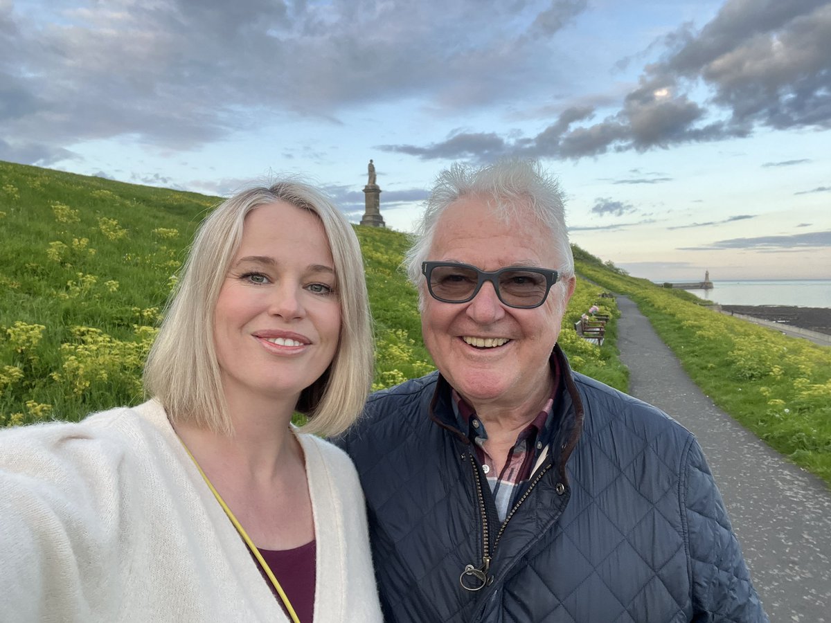 Jessica Barker MBE (@drjessicabarker) on Twitter photo Happy Father’s Day to the best dad in the world. I’m lucky and proud to be your daughter, <a href="/swrb1/">Prof Richard Barker</a>. Thank you for everything ❤️ Happy Father’s Day to the best dad in the world. I’m lucky and proud to be your daughter, <a href="/swrb1/">Prof Richard Barker</a>. Thank you for everything ❤️