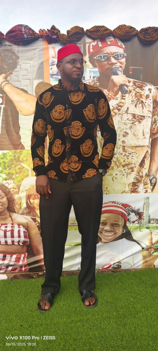 engrebube's tweet image. Igbo n&apos;ile ekene m unu oo
Anambra mma mma nu oo.

Ogbako umu Igbo bi na Lagos 2.0
#LagosIgboHangout.