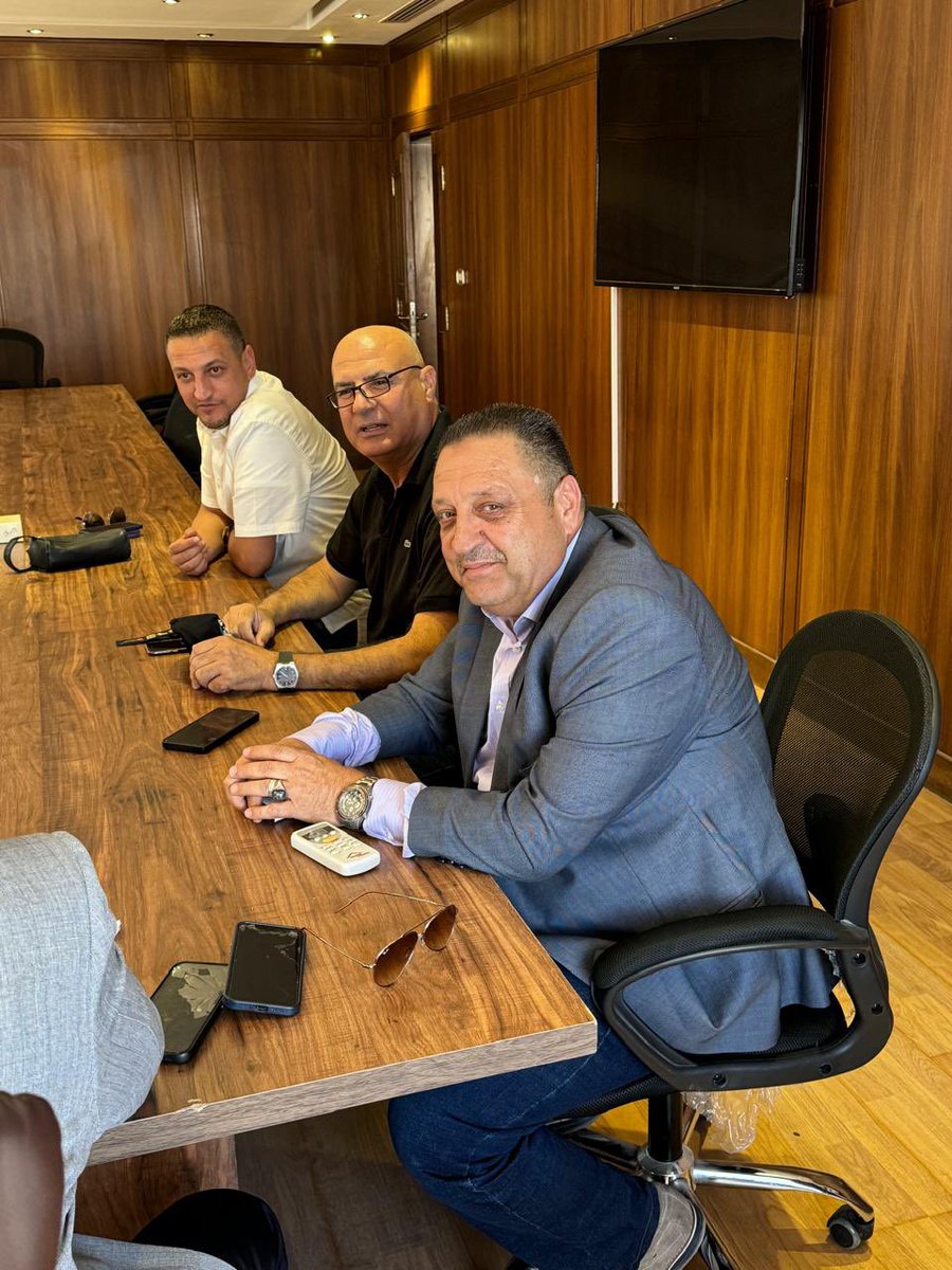 namaparty's tweet photo. في إطار حرص حزب نماء على تعزيز التواصل الداخلي وتفعيل دور أعضاء الهيئة العامة في صياغة الرؤى المستقبلية، عُقد لقاء في مقر الحزب مساء اليوم، ترأسه سعادة النائب علي الغزاوي، وضم عددًا من قيادات وأعضاء الحزب، وذلك لبحث آخر تطورات الأحداث على الساحة الوطنية. https://t.co/9Kq6d7DDgf