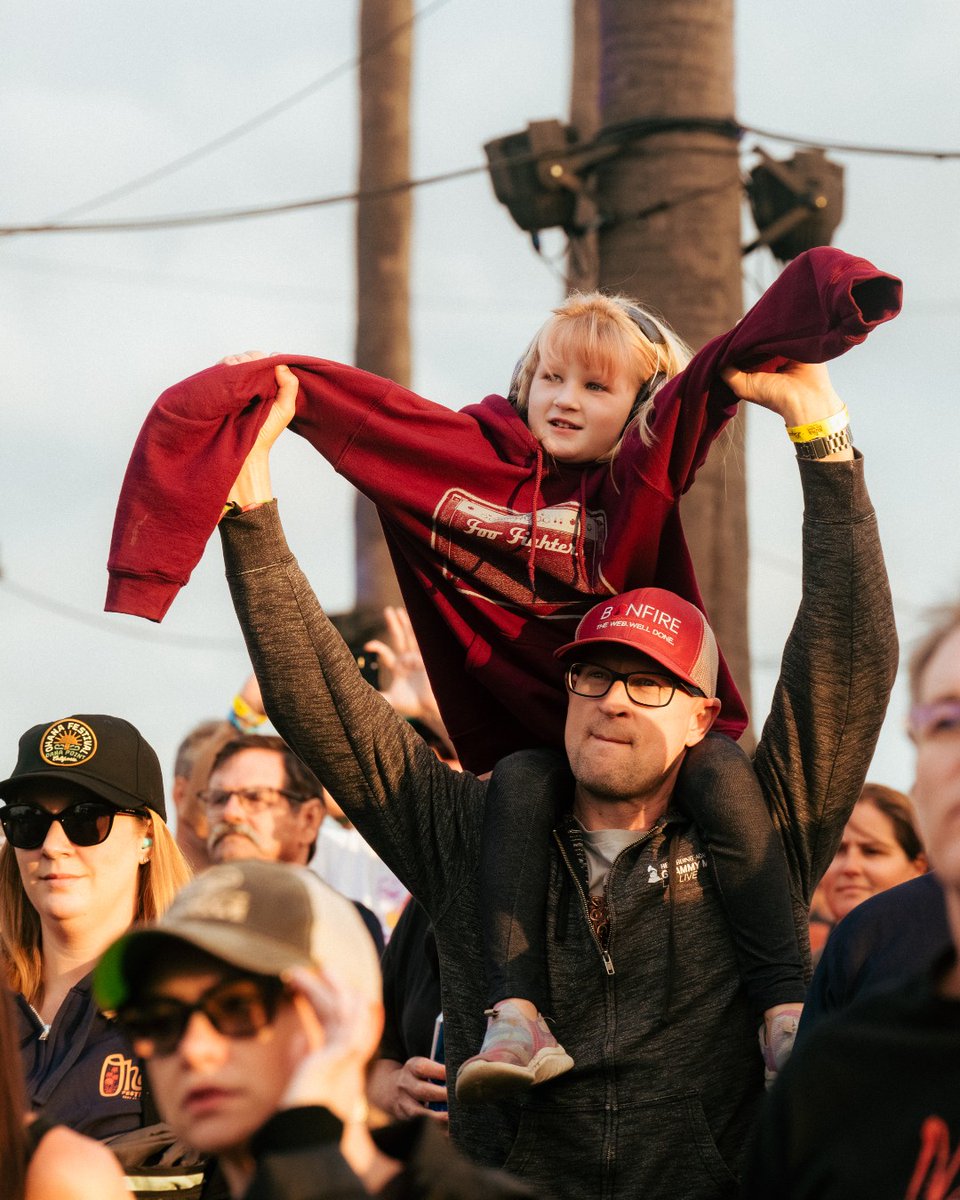 TheOhanaFest's tweet image. Happy Father’s Day to the Ohana Dads who keep the good vibes rolling 🤙
