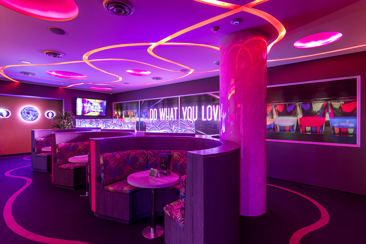 Disfruta en nuestro Restaurante-Bar 🍽🍹 lerevehotel.com.mx