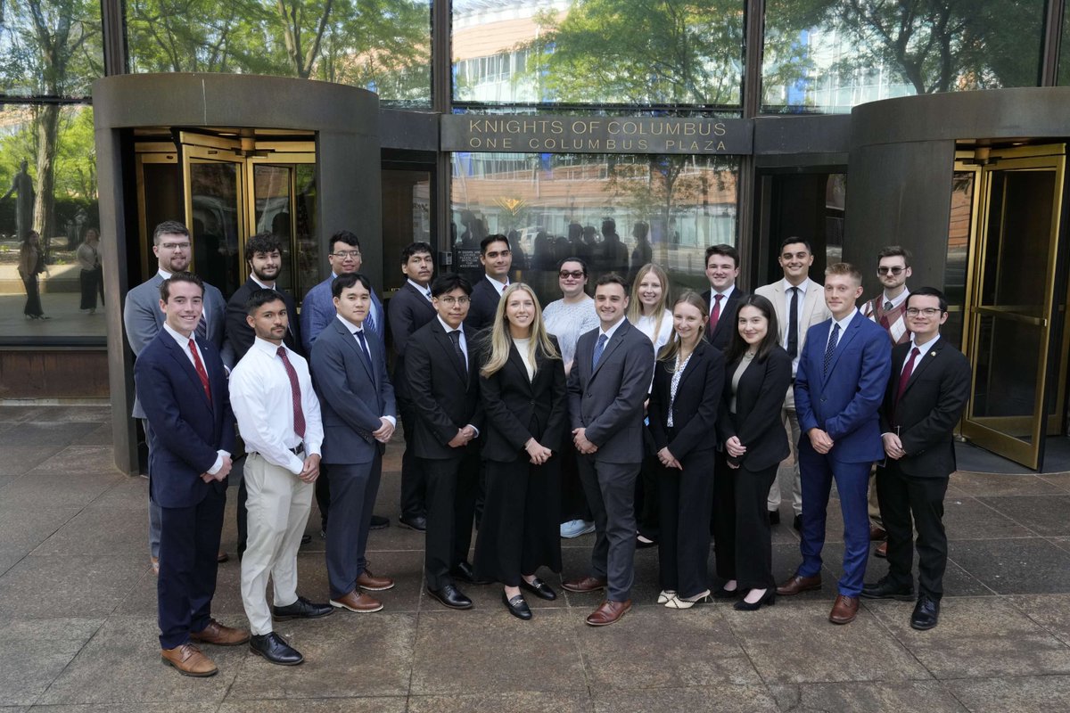 KofC's tweet image. Join us in welcoming our 2025 summer interns at the Knights of Columbus! 
  
They’ll be working alongside our teams in various departments across our organization. We’re excited to have them on board and look forward to seeing all they will accomplish this summer.
