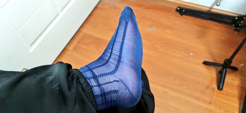 存货所剩无几，明天再补点新的