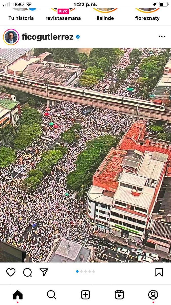 cielomontoya3's tweet photo. Que Aureliano Petrodelirios viaja a Medellín este 21 de junio con PintuRata Quintero a superar esta manifestación en favor de sus “ reformas “ 🙈😩🍅🍅🍅🍅🍅🍅🍅🍅🍅🍅🍅🍅🍅 https://t.co/sIqpDWlDtx