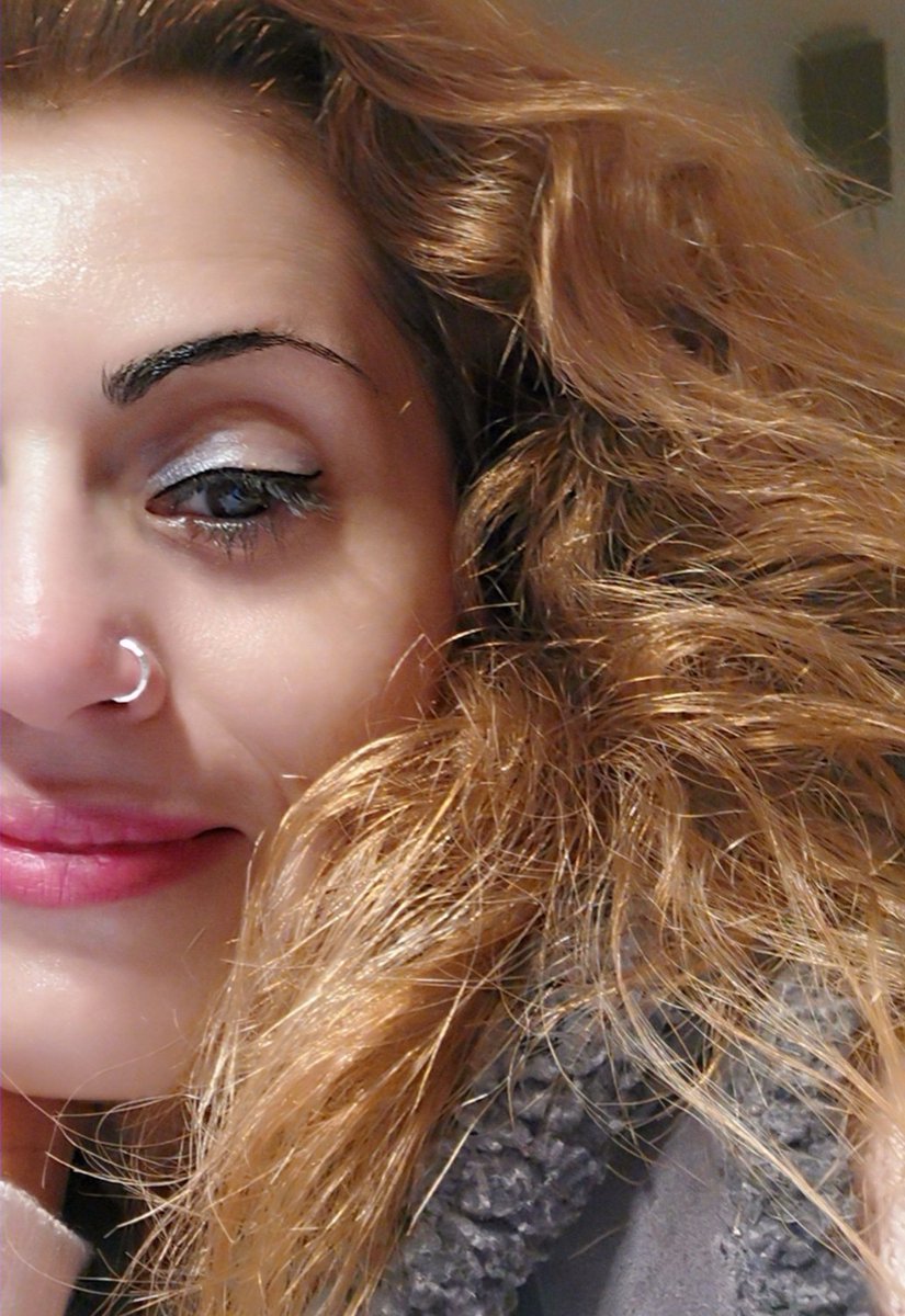 Quote with half face media..
📸 1/2 🖖