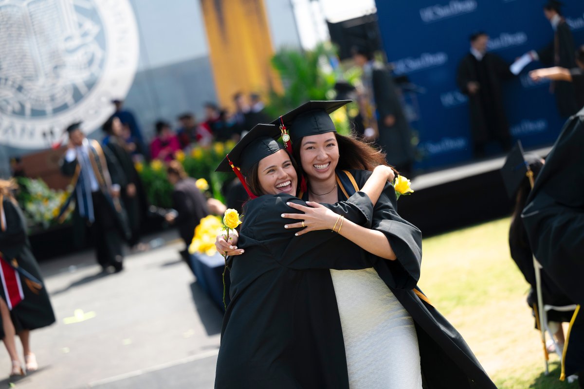 Here’s to those who made your UC San Diego experience unforgettable. 🫶 🎓

#UCSanDiego