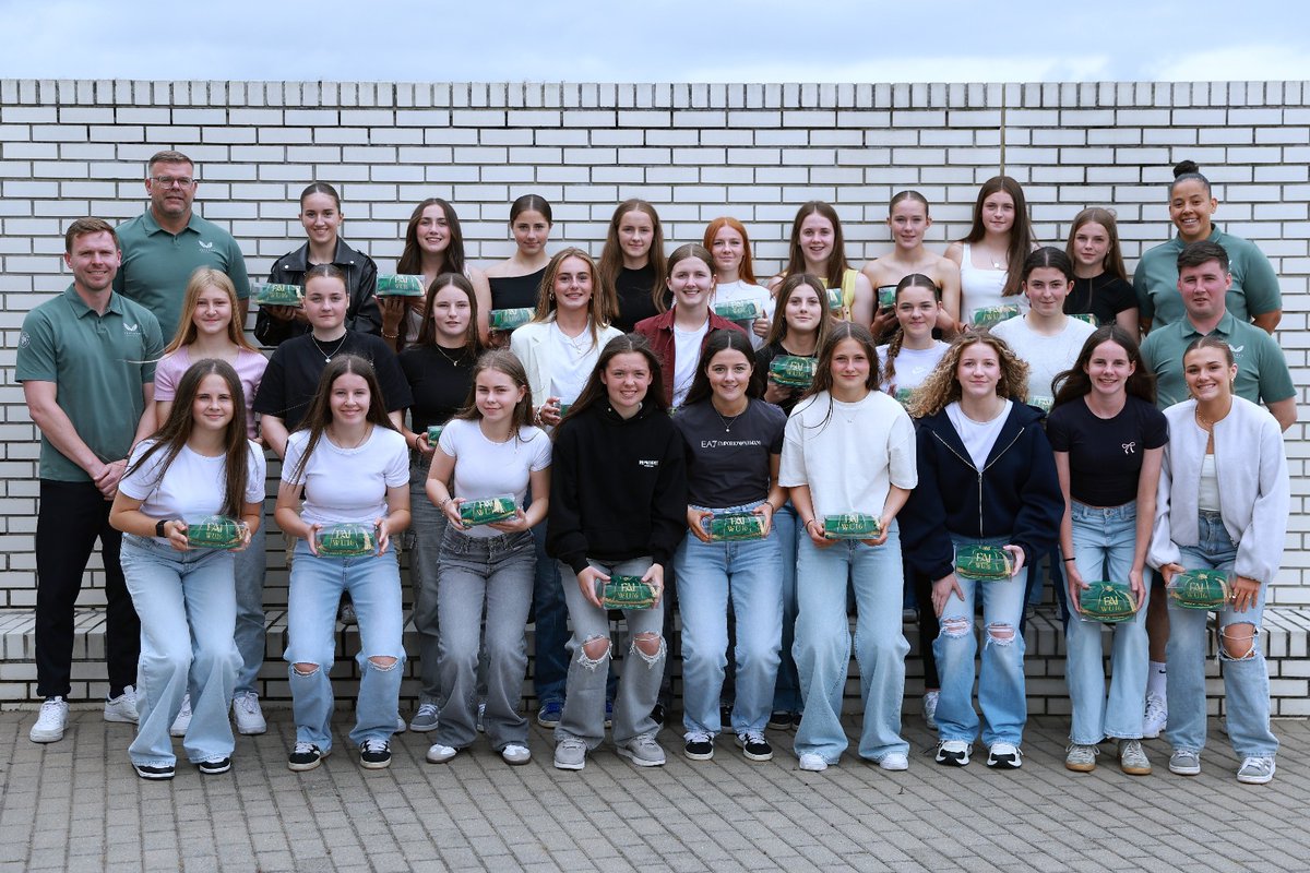 Great to see the GU16s receive their 🇮🇪 caps for the 2024/25 season.

#COYGIG