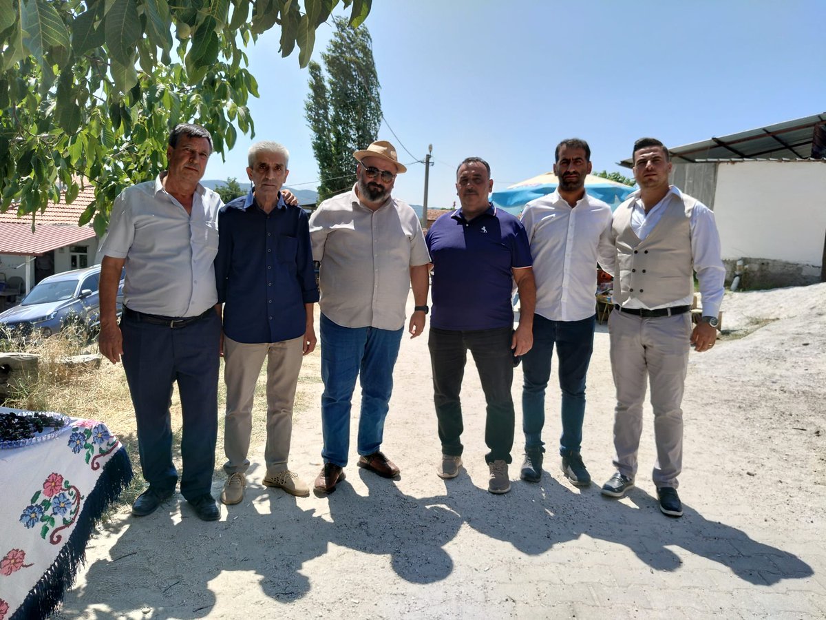 📍Milas 

AK Parti İlçe Başkanlığı Olarak, Milasımızda Hayatlarını Birleştiren Genç Çiftlerimizin Mutlu Günlerinde Yanlarında Olduk. 

Birlik ve Beraberliğin En Güzel Örneklerinden Biri Olan Aile Kurumuna Atılan Bu Kutsal Adımda, Çiftlerimize Huzur  Dolu Bir Ömür Diliyoruz.