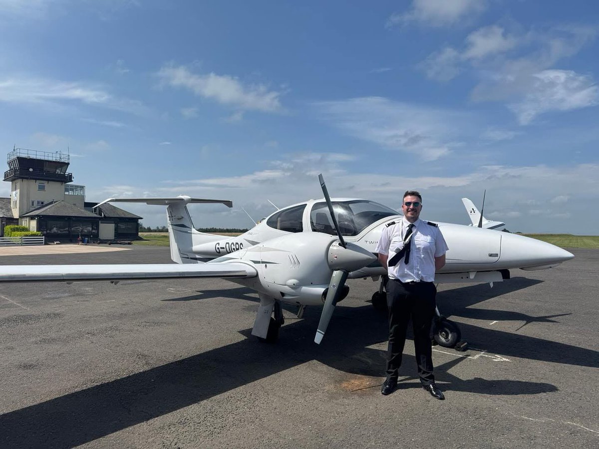 ACSAviation's tweet image. Congratulations to Thomas Thomson on successfully passing his Multi-Engine Piston (MEP) Rating Skills Test at Perth Airport in a Diamond DA42 Twinstar #weflydiamondaircraft #diamondaircraft #diamondsinthesky #learntoflyacs