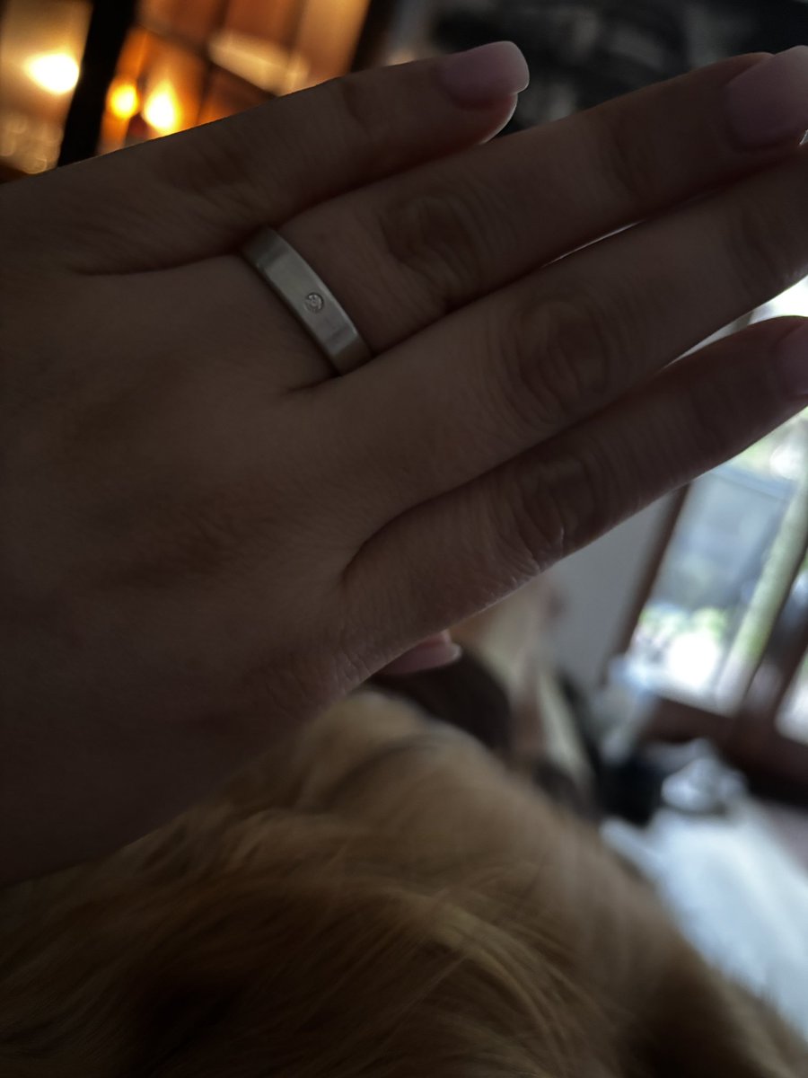 Liliumpyi's tweet image. Call me Mrs ♥️