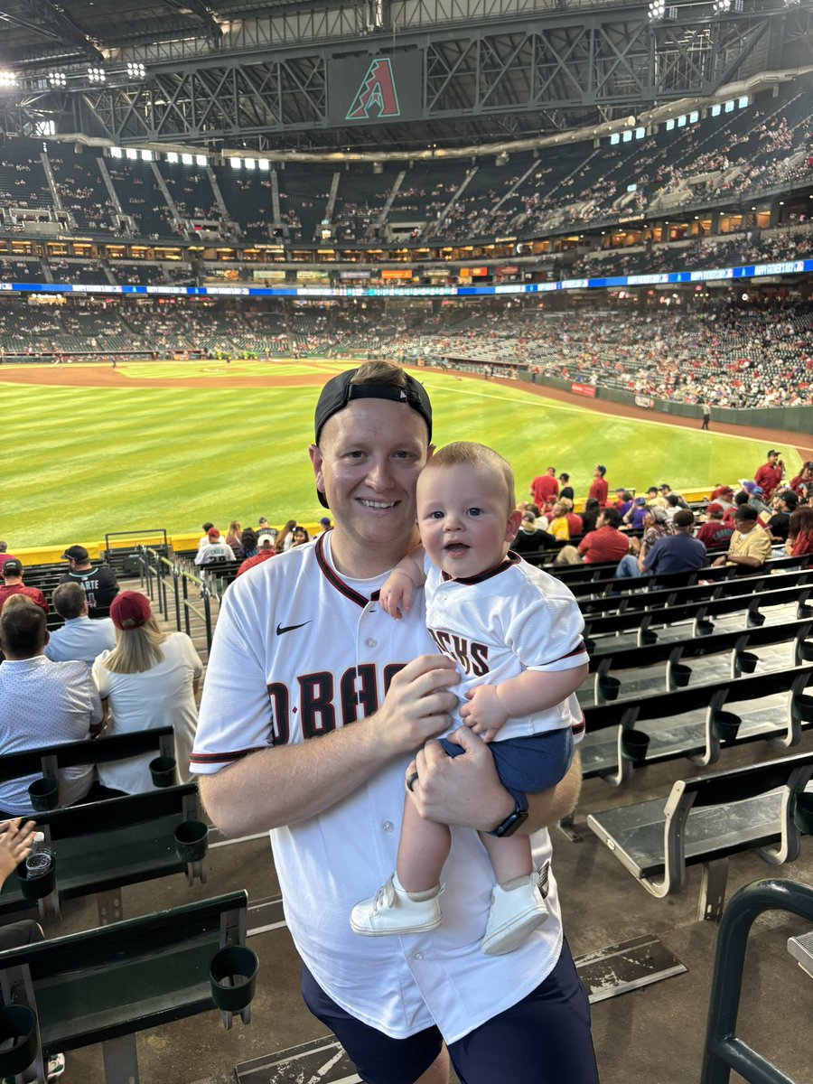 Brandon_Hiller's tweet image. Spending my first Father’s Day with my lil dude rooting on the @Dbacks.
Couldn’t ask for a better day.