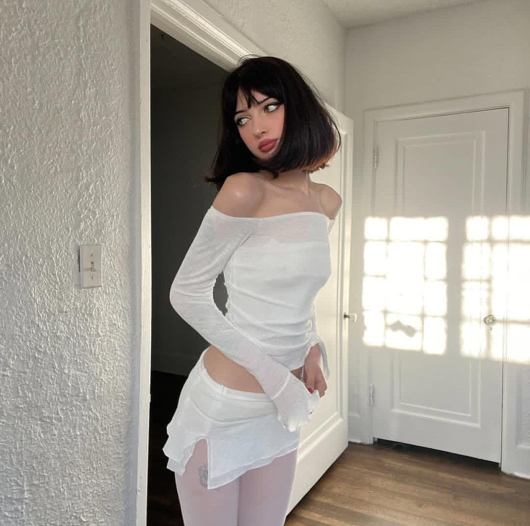 psnsbite's tweet image. ☾⠀  я — 𝑀𝒴ЗЕЙ    ׅ 🤲🏻ᩧ̫̫     ⠀ ᮫  ◌    пꪮлный   𝆬 

⠀⠀⊹  ˖  иск𝒴𝖈𝖈тва,  ℍ𝒪  🪞     ࣪  ⠀𝒴    тe͟бя⠀⠀⠀    ׄ    

⠀⠀𐔌݃　ㅤб̲ы̲л̲и̲ㅤ　∶　　𝒵акрыты        ───  гл𝕒з𝕒   〬