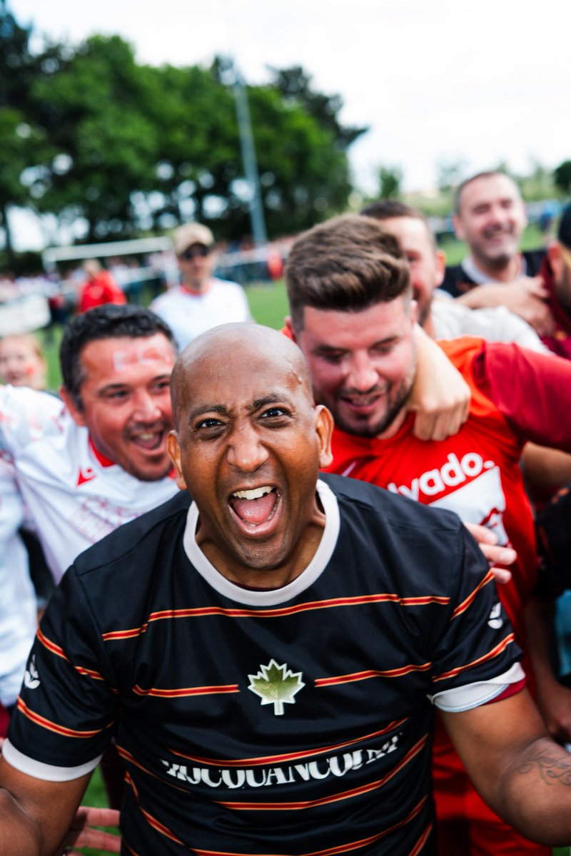 Le premier trophée depuis 54 ans.

Merci à toutes et tous d’avoir partagé cette belle journée avec nous. Merci de soutenir vos frères, vos cousins, vos papas, vos potes, vos enfants. 

Aujourd’hui, soyez fiers de vous et soyez fiers des votres. 

ON EST ROCQUANCOURT PUTAIN 🍁