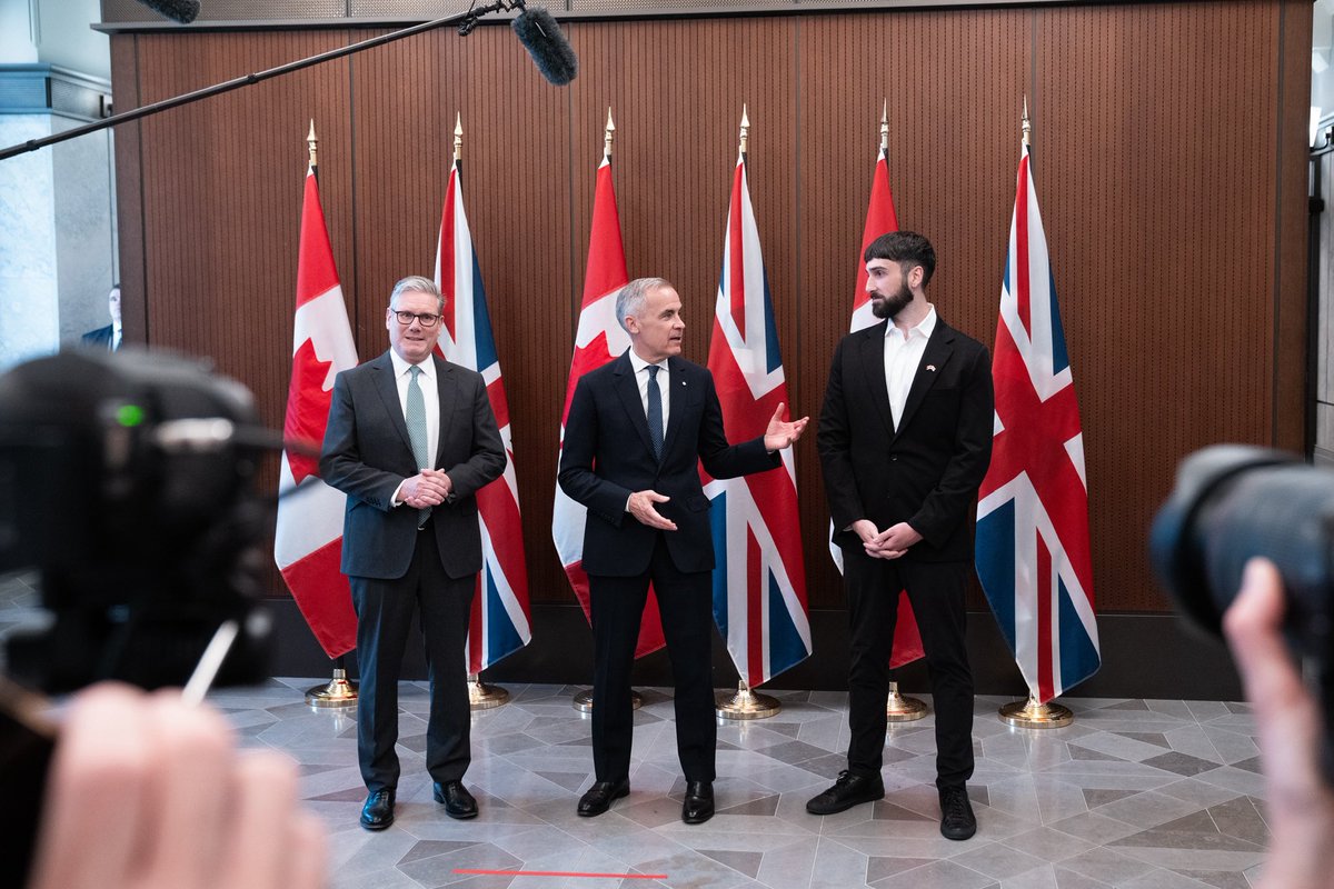 Mark Carney tweet media