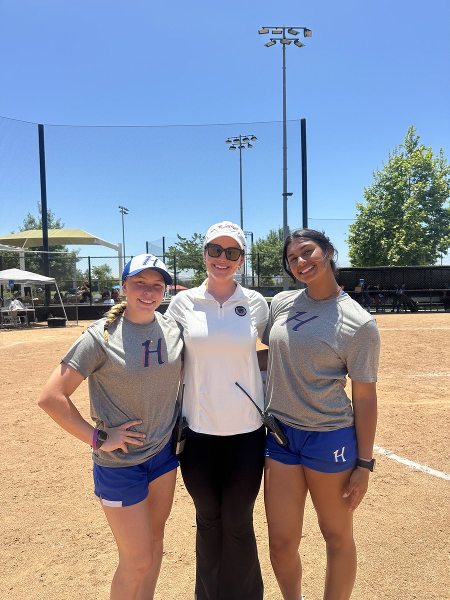 Coach Trotman (@coachsullysb) on Twitter photo Great week of recruiting out at Zoom into June and <a href="/HRollSoftball/">Headfirst Softball</a>! Even got to see these two Engineers 🥎 Next up is Colorado for the Dartmouth camp, sparkler & IDT! Let us know if we’ll see you there! Softball@mit.edu Great week of recruiting out at Zoom into June and <a href="/HRollSoftball/">Headfirst Softball</a>! Even got to see these two Engineers 🥎 Next up is Colorado for the Dartmouth camp, sparkler & IDT! Let us know if we’ll see you there! Softball@mit.edu