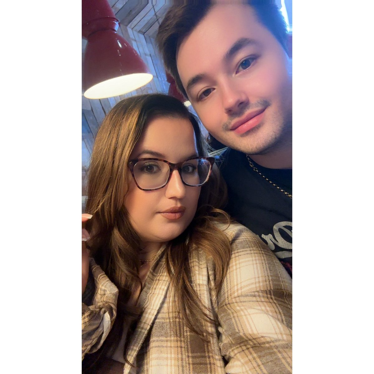 ChelsieHun_'s tweet image. Love you @MikeCobra_  ❤️❤️