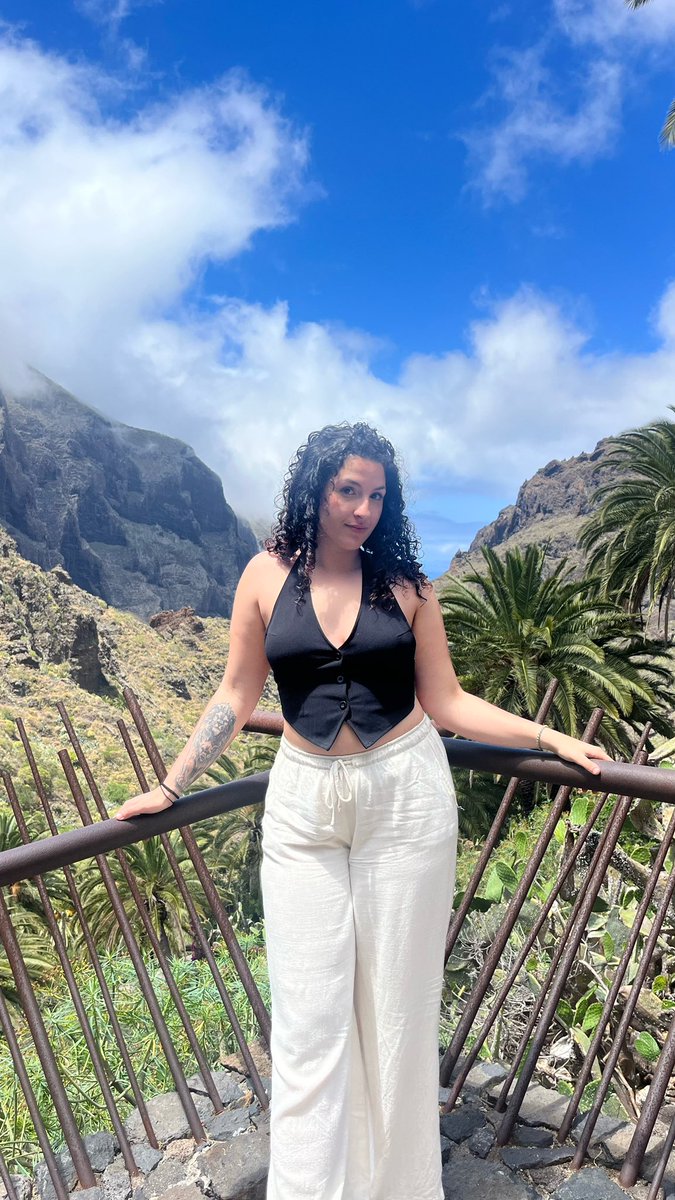 _andreadepaz's tweet photo. Enamorada de la isla 🗻🇮🇨 https://t.co/rxSZ5mKJmC