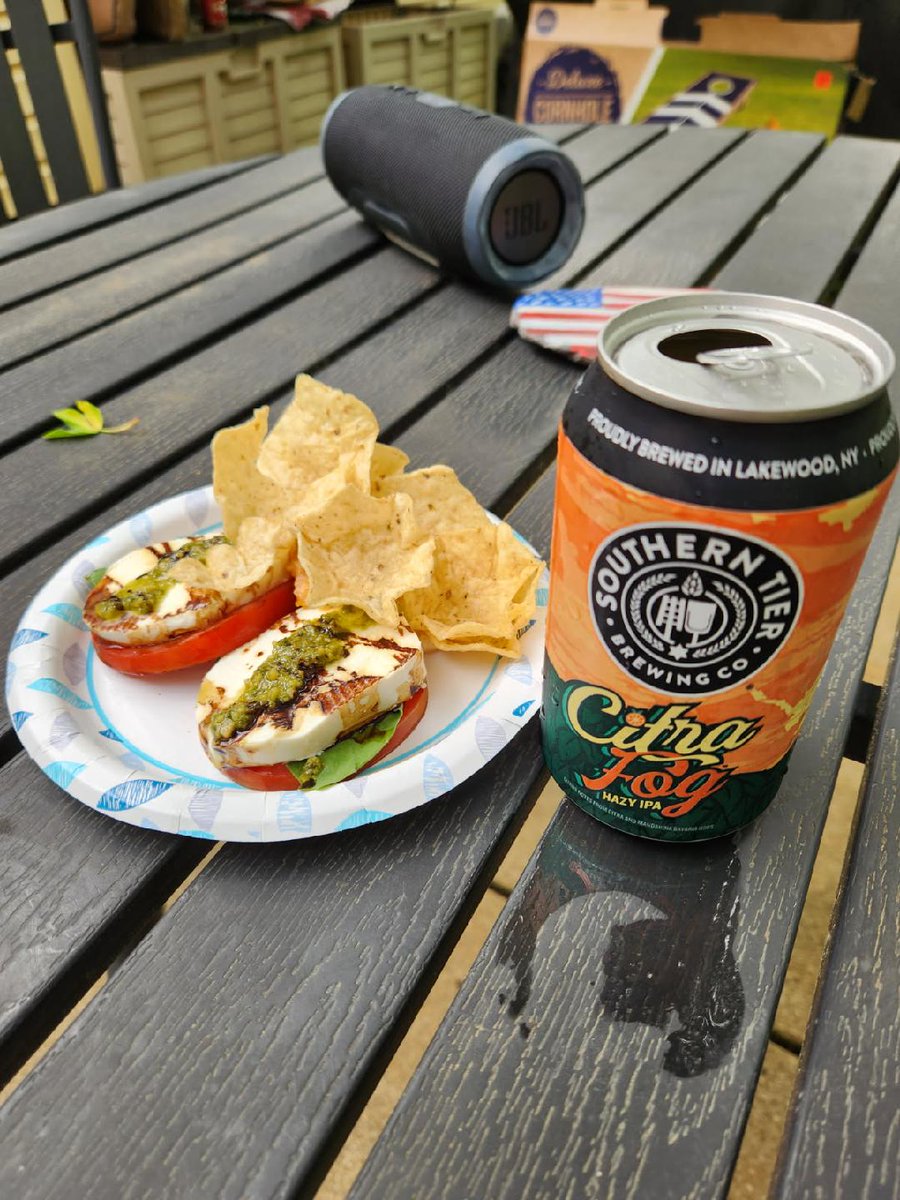 Happy Father's Day to all of the dad's out there! This #FathersDay, we raise a glass to the man who taught us how to grill, chill, and appreciate a good cold beer. Today’s the day to crack open a cold one and say cheers, Dad.