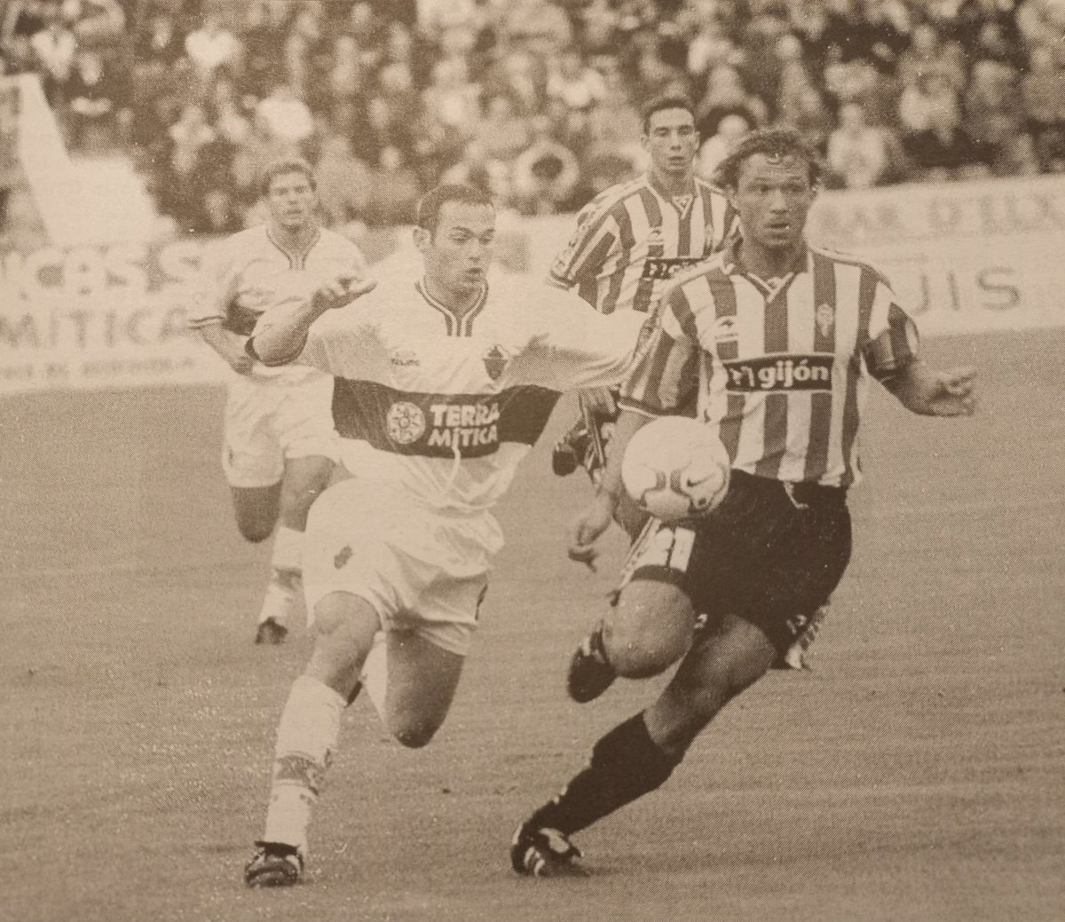 Buenas noches.
#SiempreContigoECF