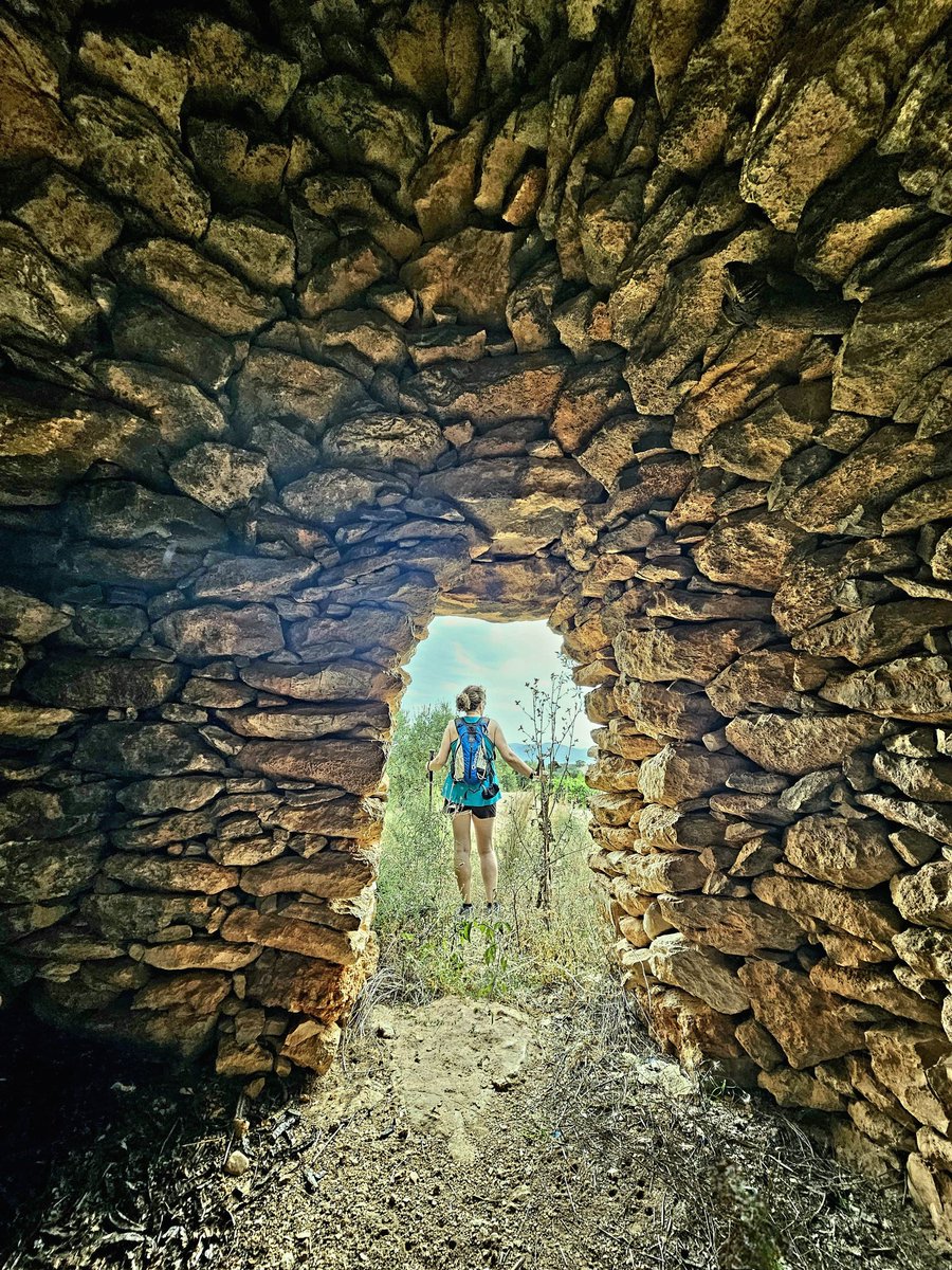 ADHSO (@adhso1) on Twitter photo La plana del #BaixPenedes ofereix riqueses paisatgístiques i patrimonials valuoses, a voltes desconegudes.
Hem acompanyat a la bona gent (i professional) de <a href="/Caminant_CAT/">caminantxcatalunya</a> a descobrir algun d'aquests racons.
Esperem haver plantat una bona llavor i que en surti una bona collita. La plana del #BaixPenedes ofereix riqueses paisatgístiques i patrimonials valuoses, a voltes desconegudes.
Hem acompanyat a la bona gent (i professional) de <a href="/Caminant_CAT/">caminantxcatalunya</a> a descobrir algun d'aquests racons.
Esperem haver plantat una bona llavor i que en surti una bona collita.