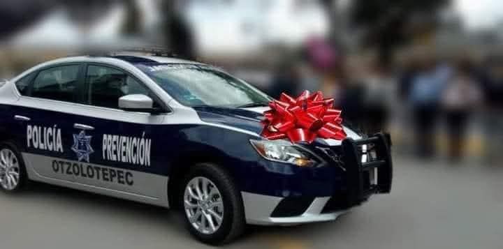 Te voy a regalar una patrulla mai Lov... 
Porque tú eres el oficial 🫡