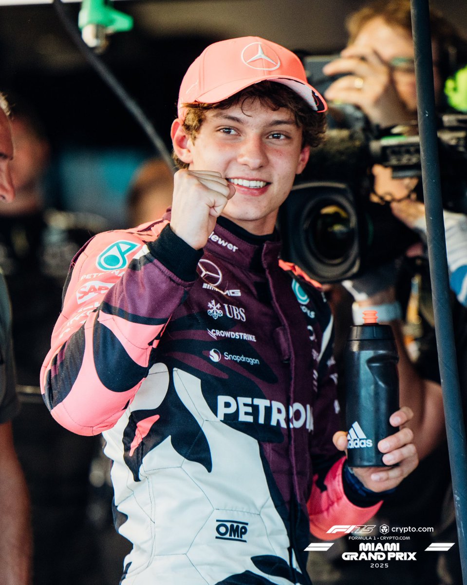 Welcome to the <a href="/F1/">Formula 1</a> podium club, Kimi! 😎