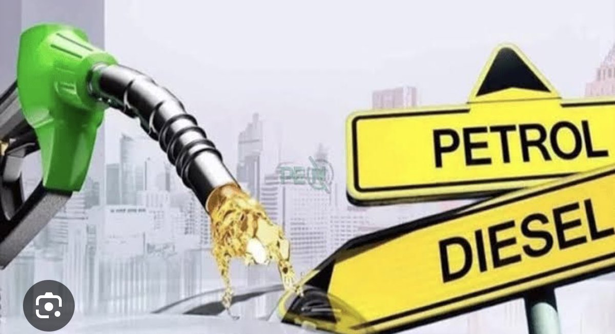 ShumailaHanif19's tweet image. Boom! Petrol prices just dropped a bomb on Pakistan — not from the sky, but from the finance minister’s pocket calculator 💣⛽
At this rate, fuel might hit the moon before our rockets do!
#PetrolPriceHike #MinisterOfInflation #PakistaniLogic