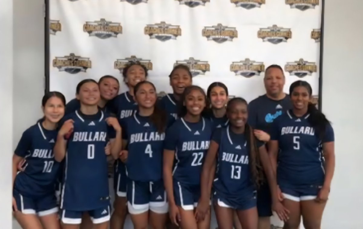 Very proud of these young ladies. 
We went 2-2 at <a href="/girlscalilive/">Girls California Live 25</a> in Sacramento/Roseville. 
There can only be growth when tested by fire and held to a standard. This was a very good weekend of growth for these girls. #TheStandardIsTheStandard
<a href="/BullardSports/">Bullard Sports</a>