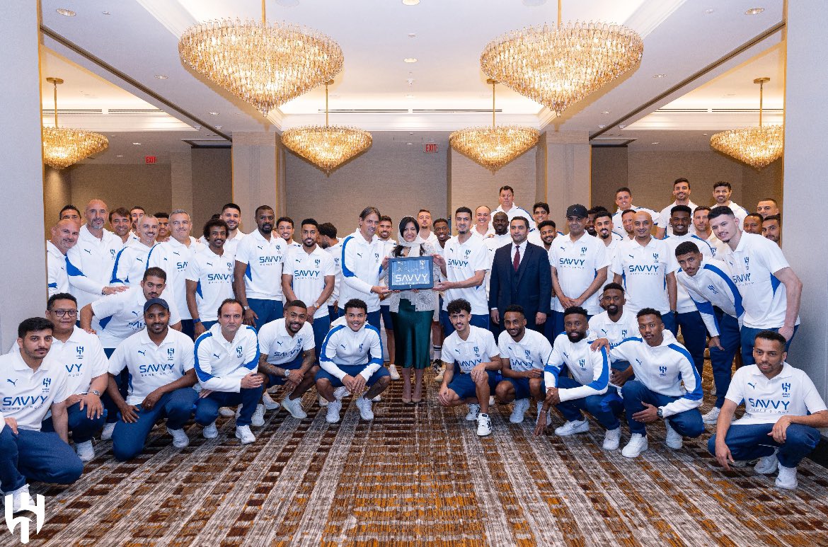 nwrh81992305's tweet image. ذوووووق وجمال 
📸 التقت صاحبة السمو الملكي الأميرة ريما بنت بندر بن سلطان بن عبدالعزيز سفيرة خادم الحرمين الشريفين لدى الولايات المتحدة الأمريكية، ببعثة فريق الهلال التي تستعد للمشاركة وتمثيل المملكة في بطولة كأس العالم للأندية 2025

🎥 حديث سفيرة خادم الحرمين الشريفين لدى…