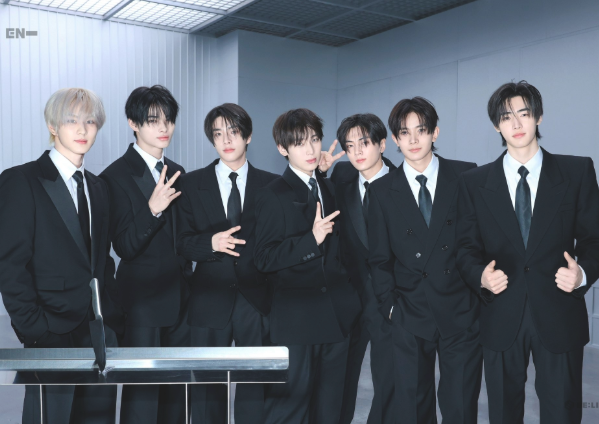 ENHYPEN earns the biggest debut of a kpop album on Billboard 200 this year, with 100K units sold.