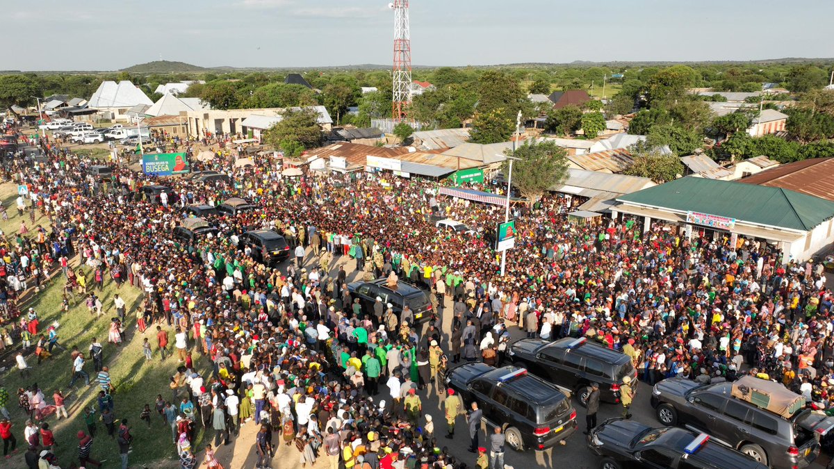 Mitaa imeanza kuchangamka. Asanteni Watani….Rais Samia ataendelea wafanikishia. #KaziNaUtuTunasongaMbele