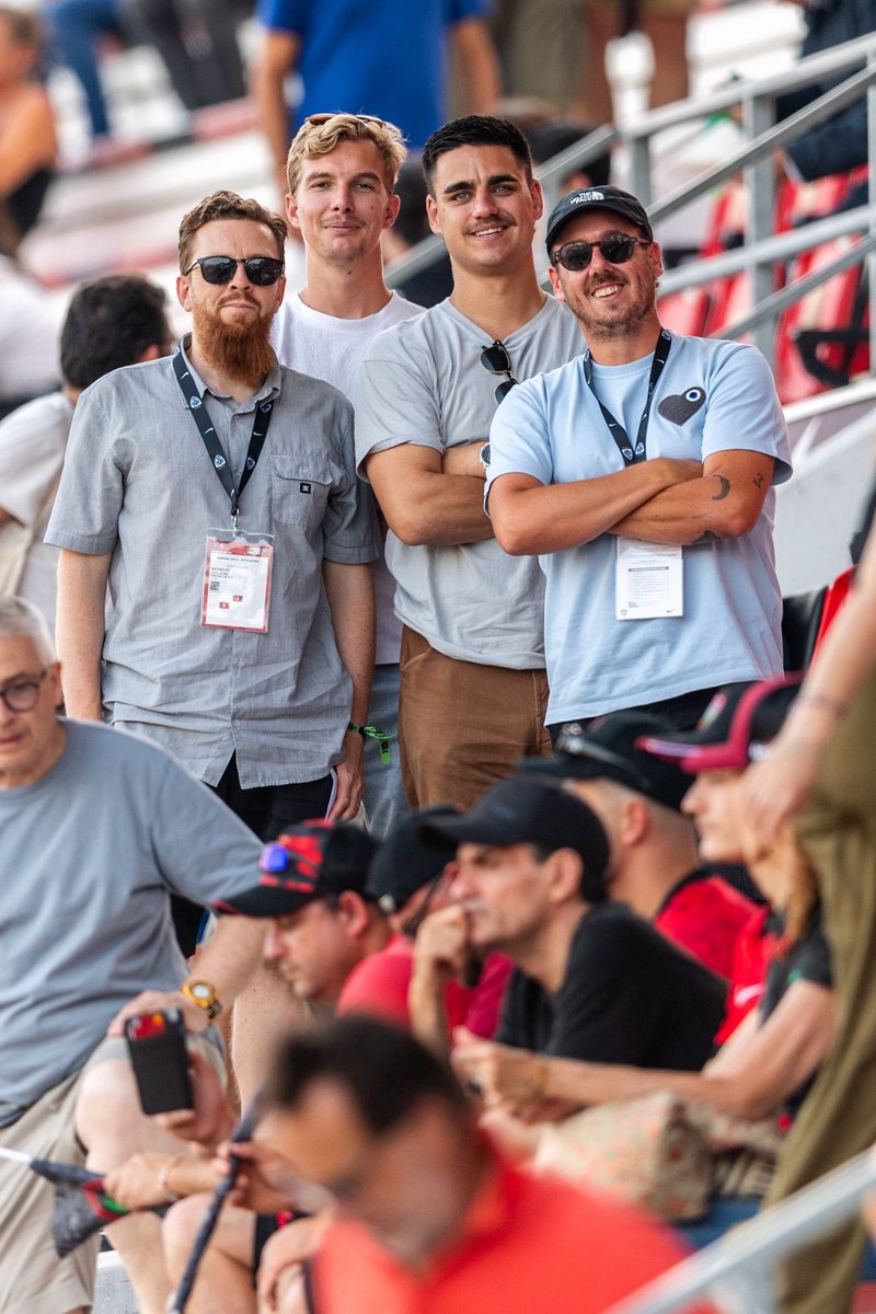 🔴⚫️ Des questions sur le RCT avant le choc face à Bordeaux-Bègles en demie du Top 14 ? La dream team rugby de <a href="/Var_matin_sport/">Var Matin Sports</a> répondra en direct depuis Lyon samedi sur varmatin.com Ecrivez-nous sur sports-var@nicematin.fr
<a href="/Florian_DA/">Florian Dalmasso</a> <a href="/p_ilic_ruff/">Pierrick Ilic-Ruff’</a> <a href="/lorisbiondi/">Loris Biondi</a>