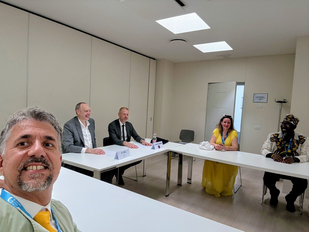 AREA RACHP (@area_rachp) on Twitter photo 📄 Memorandum of Understanding signed!
Proud to announce that a MOU AREA <a href="/WorldRefDay/">World Refrigeration Day</a> was signed Thursday, in Politecnico di Milano, during #XXIEUconfRAC
•🌍 skills and competence
•🤝 Fostering knowledge, inclusion
•🏆 Supporting awards
•📢 Raising awareness 📄 Memorandum of Understanding signed!
Proud to announce that a MOU AREA <a href="/WorldRefDay/">World Refrigeration Day</a> was signed Thursday, in Politecnico di Milano, during #XXIEUconfRAC
•🌍 skills and competence
•🤝 Fostering knowledge, inclusion
•🏆 Supporting awards
•📢 Raising awareness