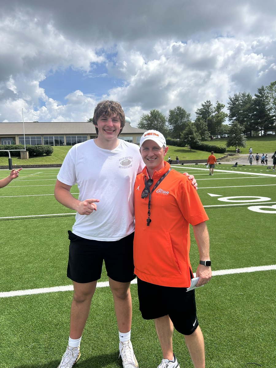 ZachJordan2026's tweet image. After a great day at camp I am blessed to receive my 3rd official offer from the head coach at @Gtown_Football! @FantNacarius @CoachEllettFB @CoachDamGC @PurplesFootball
