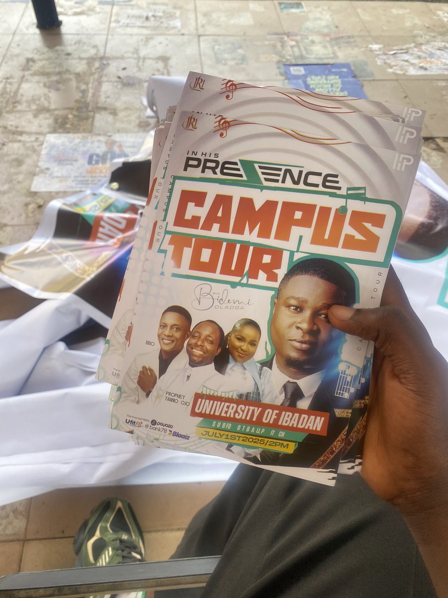 SamuelAbhareyi's tweet image. #INHISPRESENCE
#CAMPUSTOUR university of Ibadan
With BidemiOlaoba @BidemiOlaoba