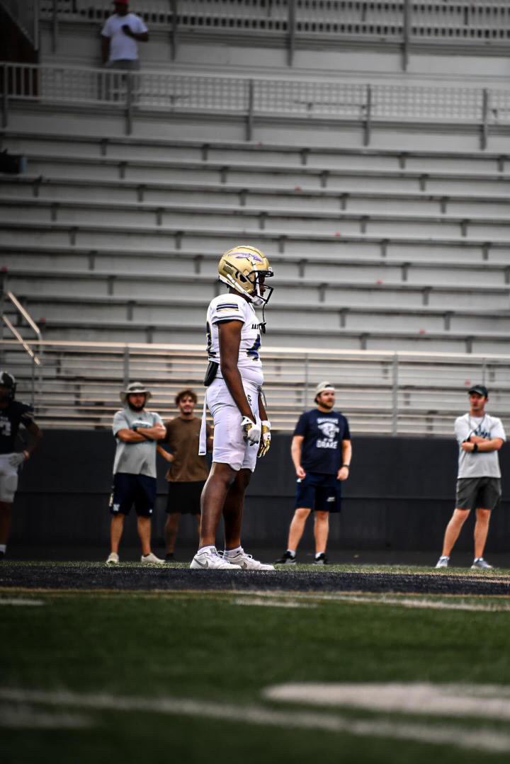 Royal Maxwell (@royalmaxwell7) on Twitter photo June 15!
@On3Recruits <a href="/ECHSrecruits/">East Coweta Recruits</a>
<a href="/RecruitGeorgia/">Recruit Georgia</a> <a href="/PrepRedzone/">Prep Redzone 🏈</a>
<a href="/CoachSmallEC/">Coach Small EC</a>
Cell:470-535-7104
Email:Royalchase15@gmail.com June 15!
@On3Recruits <a href="/ECHSrecruits/">East Coweta Recruits</a>
<a href="/RecruitGeorgia/">Recruit Georgia</a> <a href="/PrepRedzone/">Prep Redzone 🏈</a>
<a href="/CoachSmallEC/">Coach Small EC</a>
Cell:470-535-7104
Email:Royalchase15@gmail.com