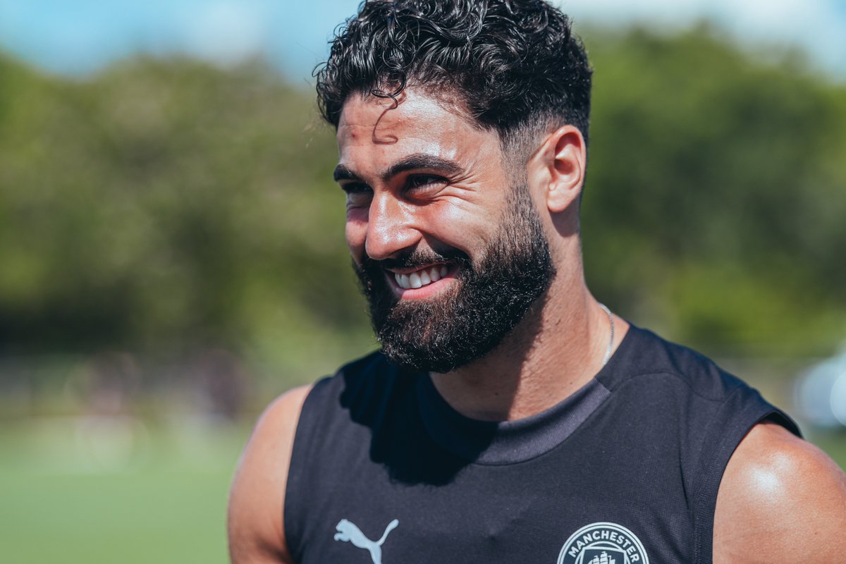 Manchester City (@mancity) on Twitter photo All smiles in Miami! 😁🇺🇸
<a href="/FIFACWC/">FIFA Club World Cup</a> | June 14 - July 13 | Every Game | Free | DAZN.com | #FIFACWC #TakeItToTheWorld All smiles in Miami! 😁🇺🇸
<a href="/FIFACWC/">FIFA Club World Cup</a> | June 14 - July 13 | Every Game | Free | DAZN.com | #FIFACWC #TakeItToTheWorld
