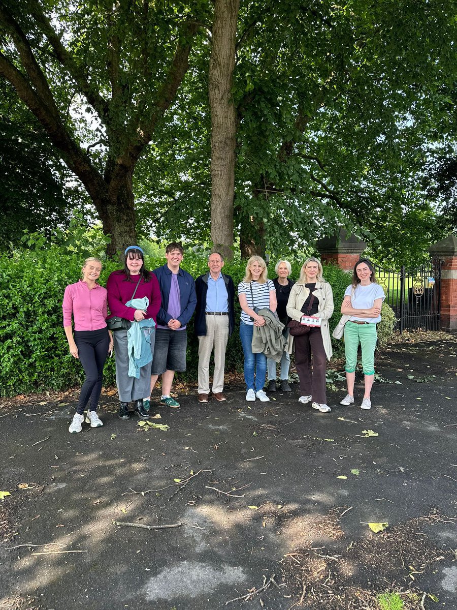 TraffordYL's tweet image. What a brilliant Saturday morning! Canvassing was first up followed by a coffee and cake in the sun! Want to helpLabour implement our plan for change and like what you see? If so send us an email/DM as we would love to have you :) 🌹 #younglabour #labourpartyuk #labourdoorstep