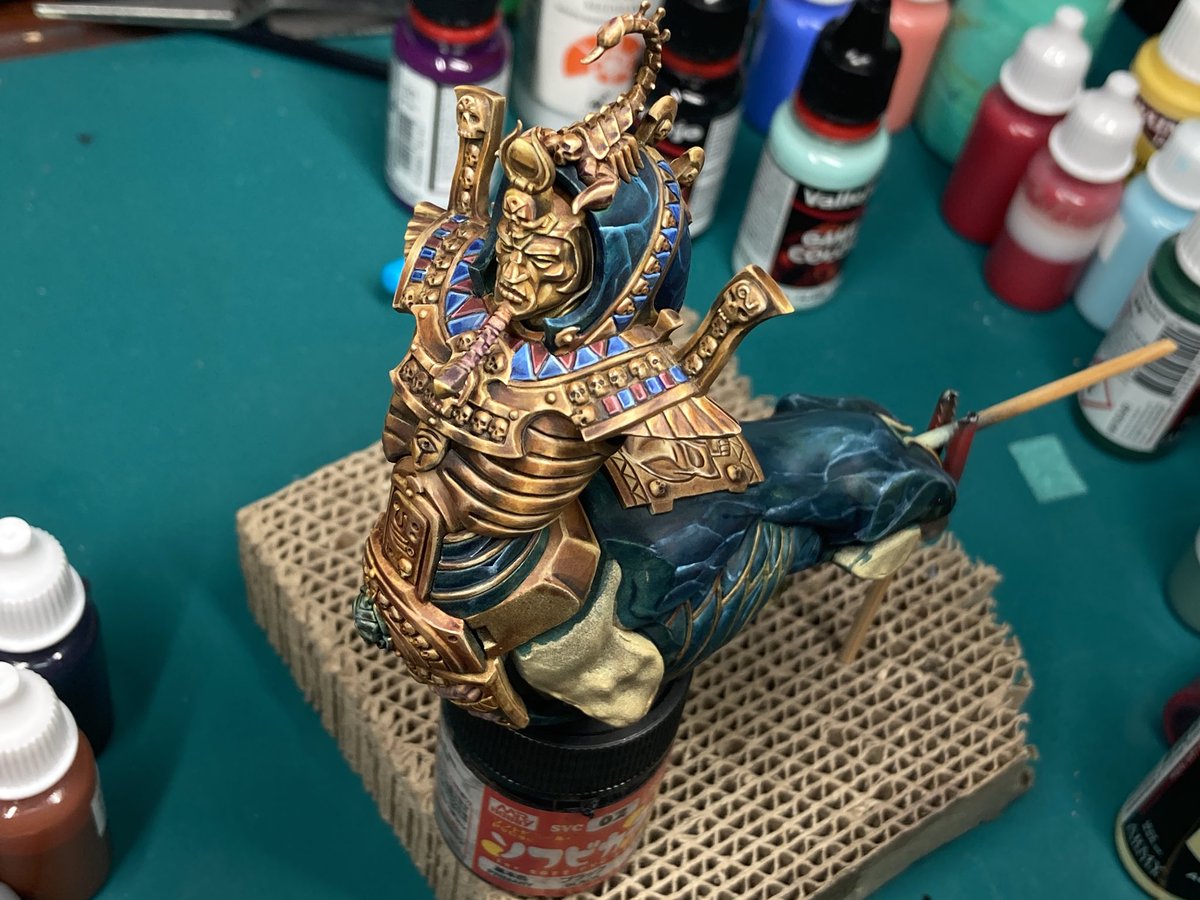 ネクロスフィンクス続き
サソリの飾りを塗ったり下胴体の模様を入れた