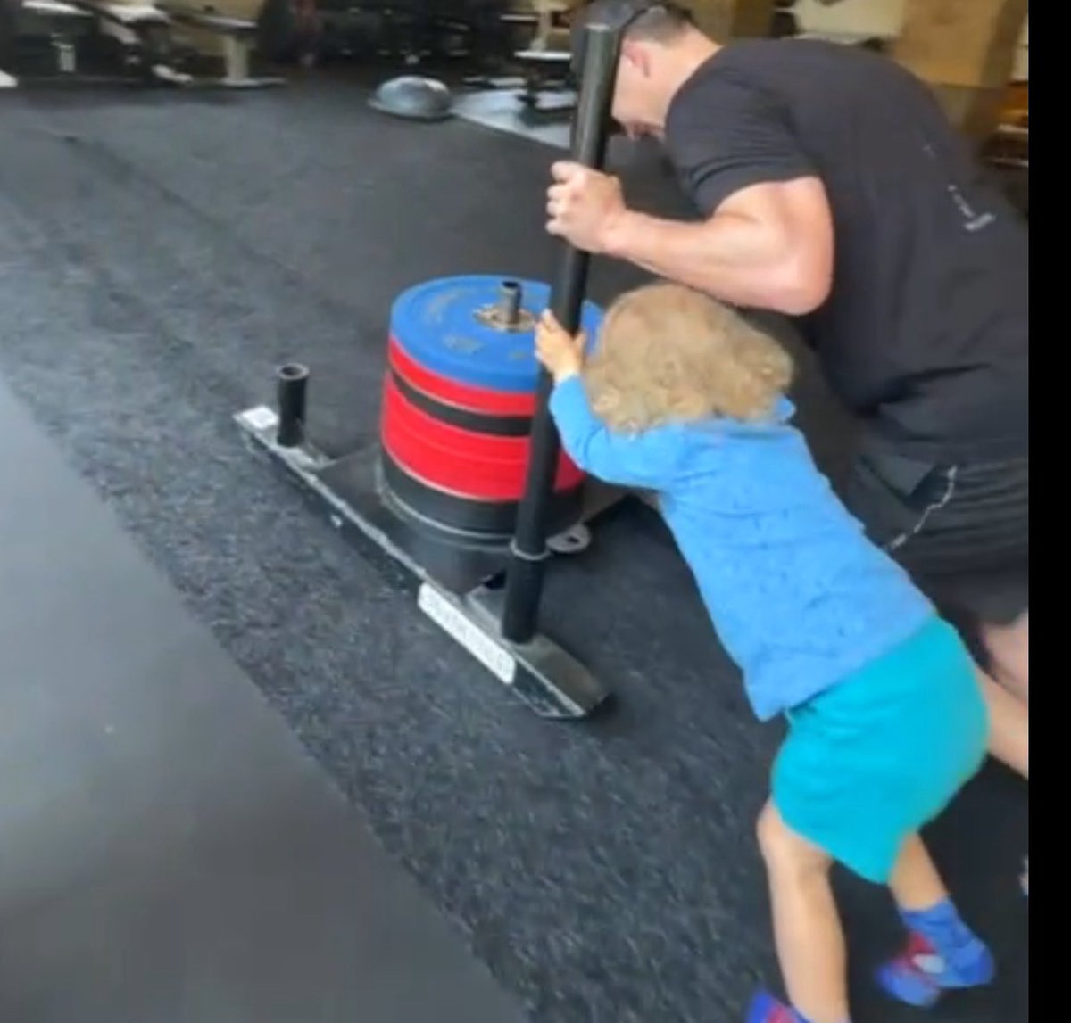 Cruz gave his old man a Father’s Day push at the gym.
