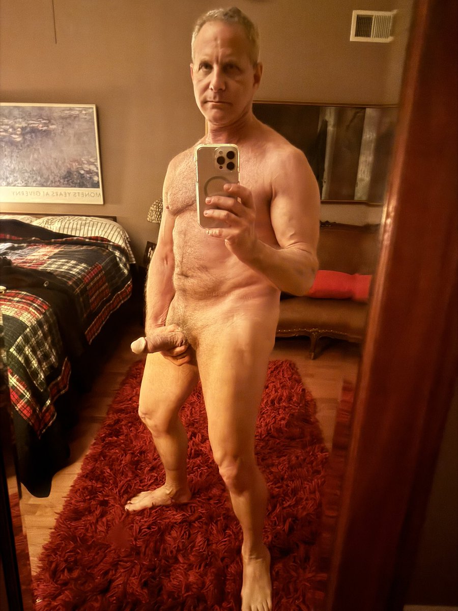 I’m so hard for you sexy boy
