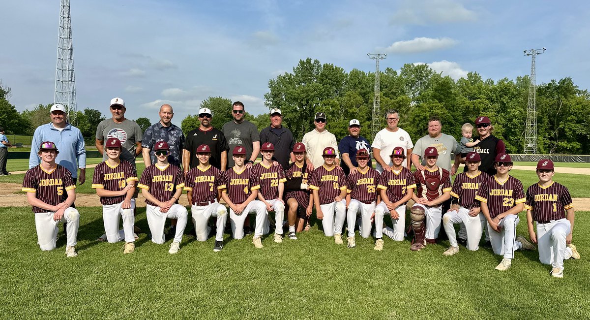 HubmenBaseball's tweet image. Happy Fathers Day to all the dads out there, especially the ones that support Hubmen baseball!