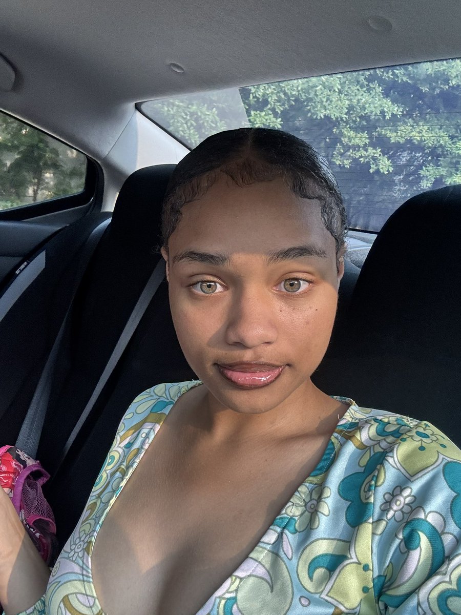 Trin Trin tweet media