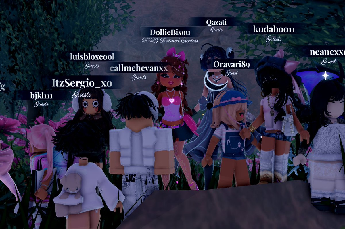 callmehevan⭐️ | COMMS OPEN! (@callmehevanx) on Twitter photo met <a href="/DollieBisou/">dollie𝜗𝜚‧₊˚ waitlist open</a> in royalecon!!
she was really sweet and i'm so happy i got to meet her! met <a href="/DollieBisou/">dollie𝜗𝜚‧₊˚ waitlist open</a> in royalecon!!
she was really sweet and i'm so happy i got to meet her!