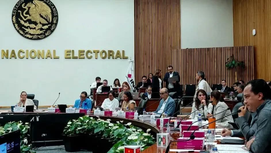 🚨 #ÚLTIMAHORA 🚨
INE valida elección de ministros de la Suprema Corte de Justicia de la Nación.